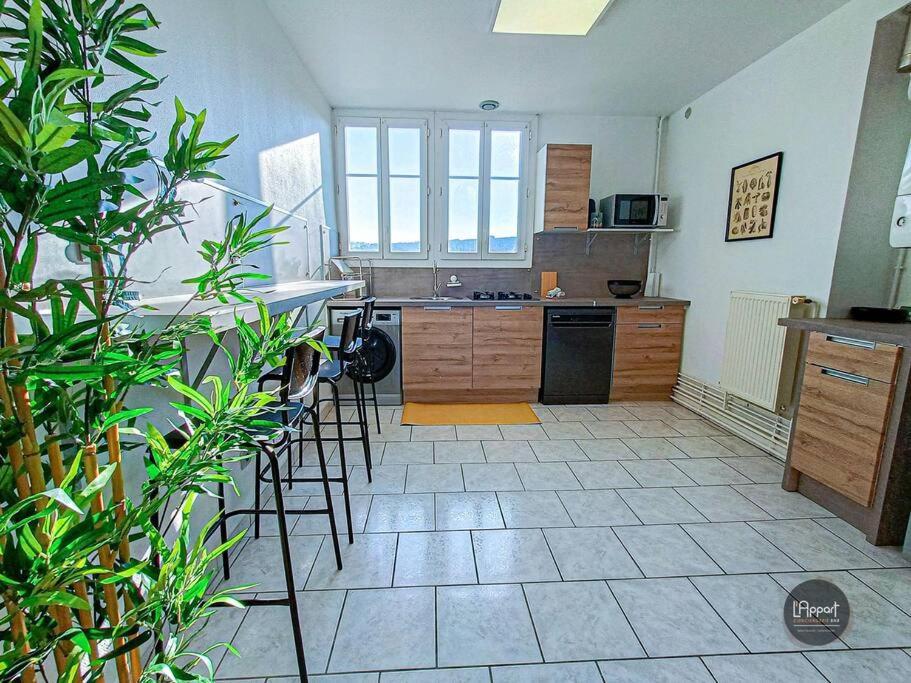 Appartement Calme Lumineux Proche Gare 3 Chambres Angouleme Ngoại thất bức ảnh